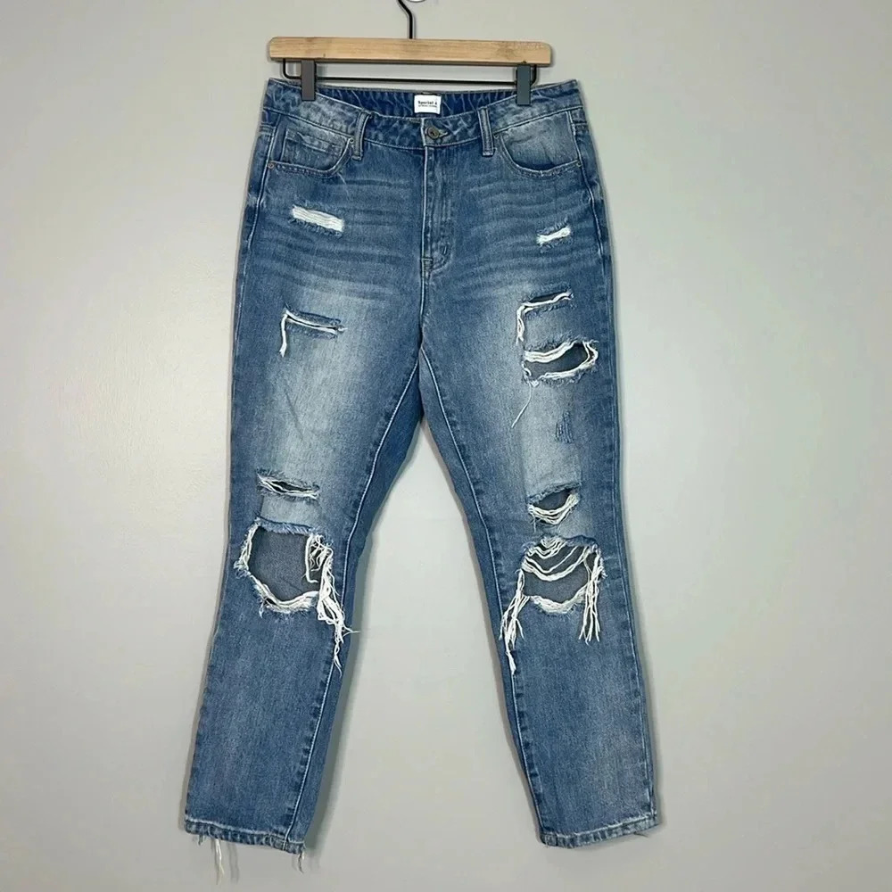 Special A Light Wash Distressed Boyfriend Jeans - Size 7 - EUC -Style P7024ML-SA